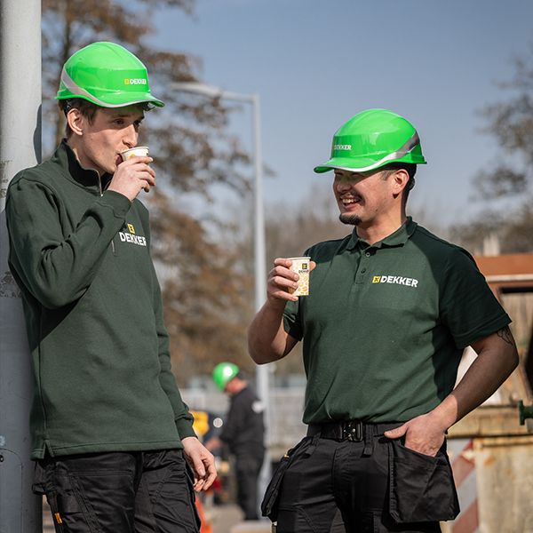 Dekker Kozijnprojecten - Werken bij Dekker voorman